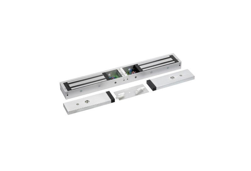 Double standard maglock surface monitored with DS monitoring